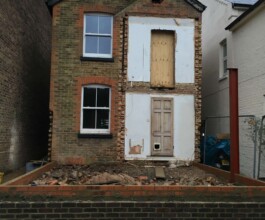 building house extension