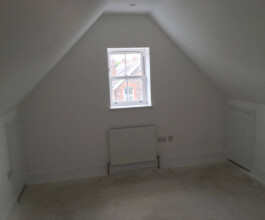 installing house new window
