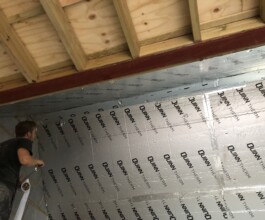 applying wallpaper